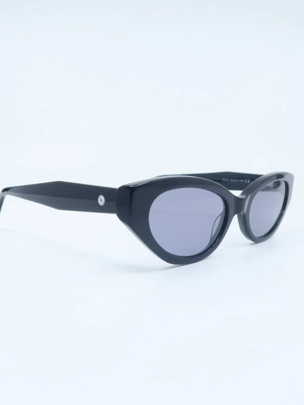 Side B M016 Black/Grey Lenses, Cat Eye, New Women's, Sunglasses.